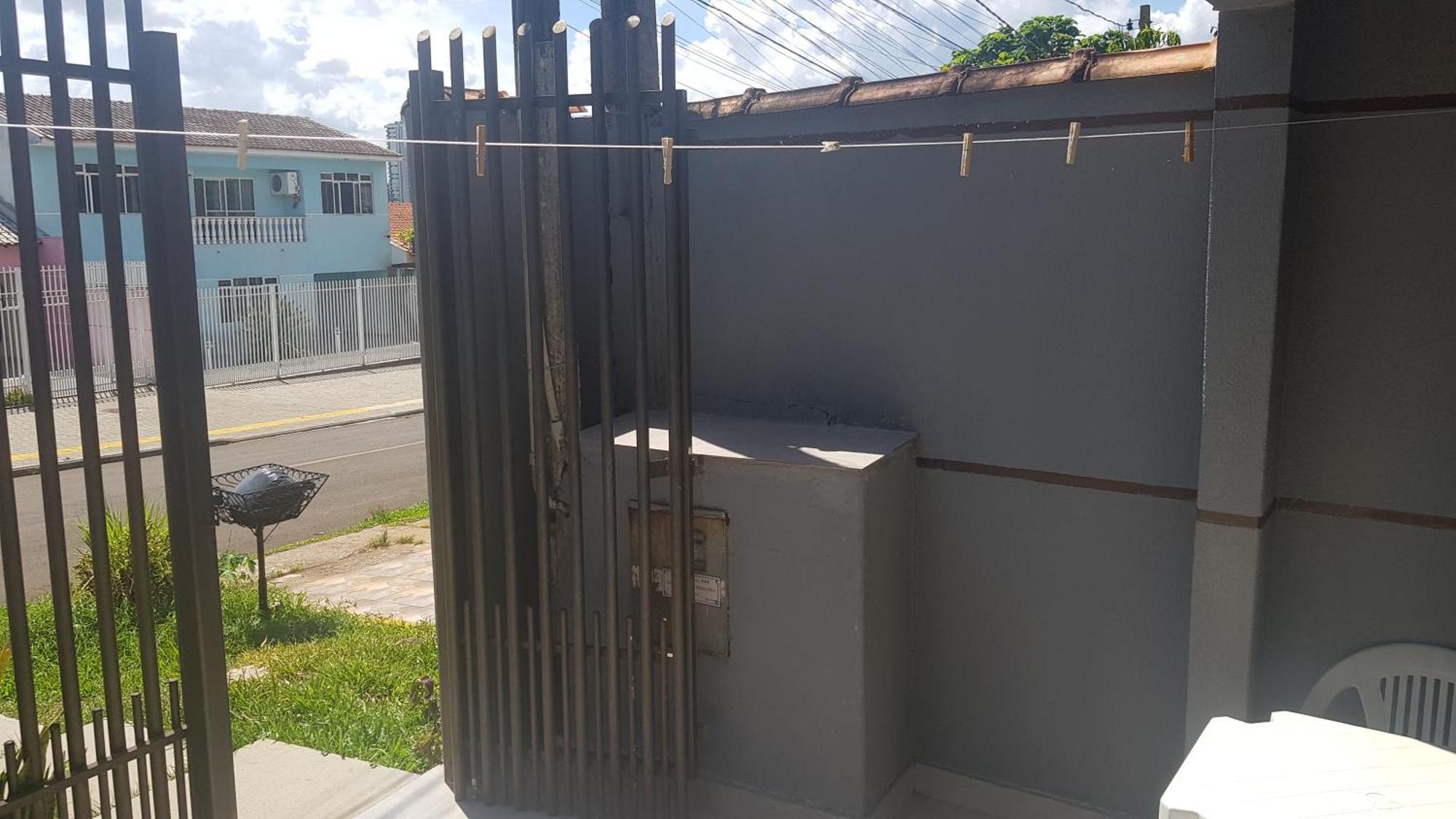 Casa No Centro De Foz! Ar-Condicionado, Smart Tv, Wi-Fi, Cozinha, Ventilador E 4 Camas Apartment Foz do Iguaçu Exterior foto